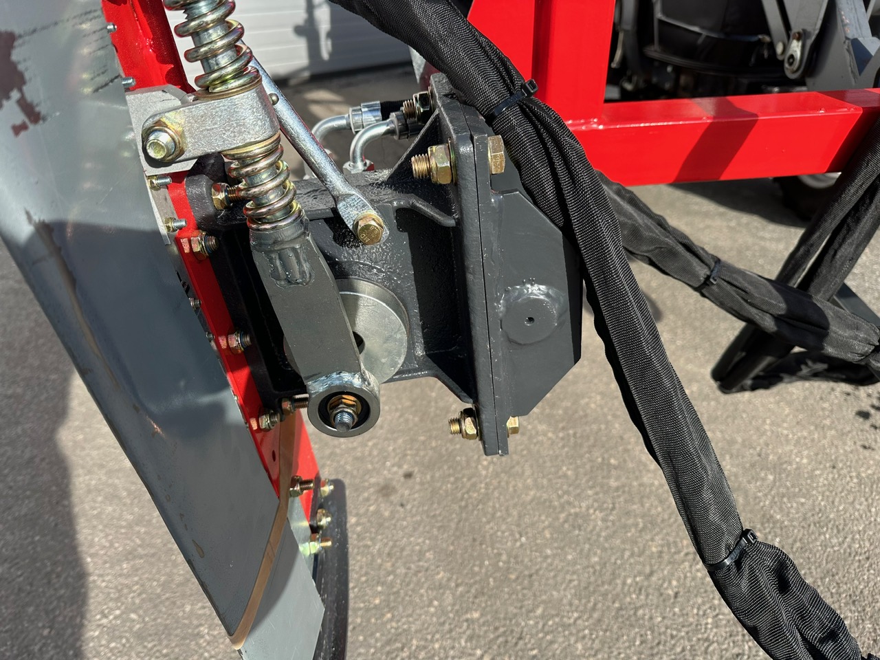 Drejeaksel gennem rammebeslag